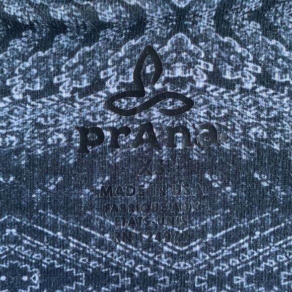🟢3 items for $20 PRANA skirt pull on jersey knit zigzag print size women’s XS - Picture 4 of 10